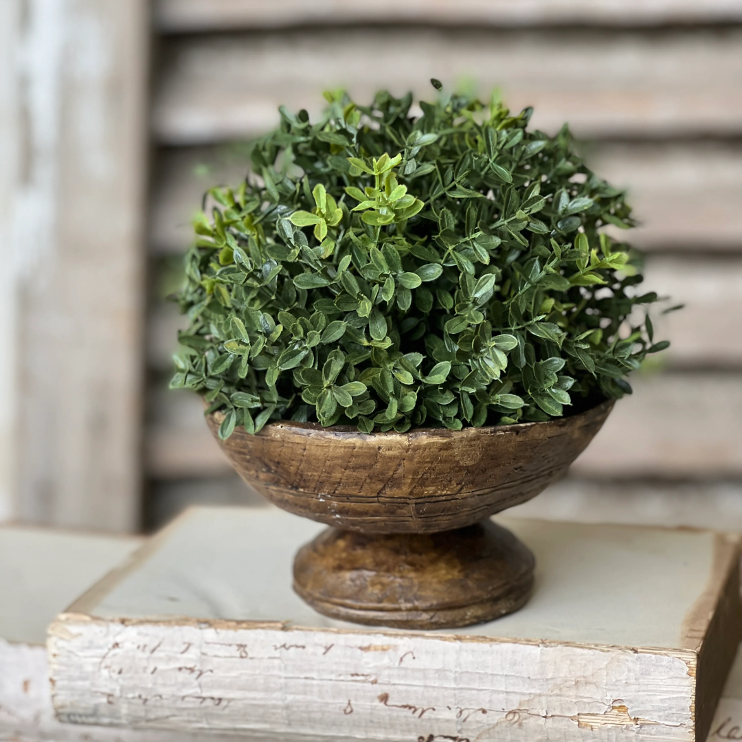 Chic Antique Boxwood Ball 